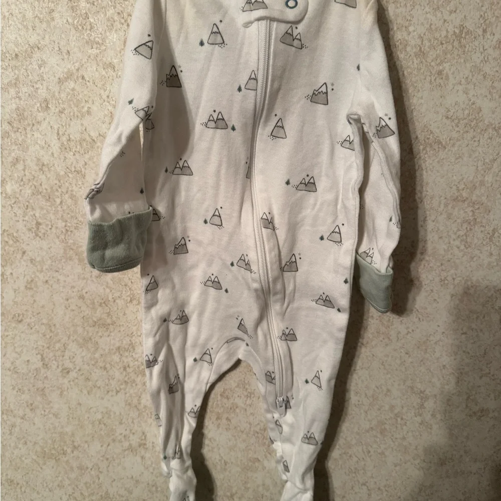 Little Me Blue and White Cloud Bear Sleep Sacks and sleeper with zipper. NWOT
